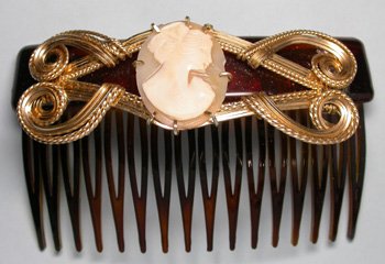 Gold Cameo French Comb